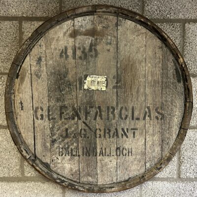 https://www.greedyspirits.nl/wp-content/uploads/2023/01/barrelhead-glenfarclas-400x400.jpg