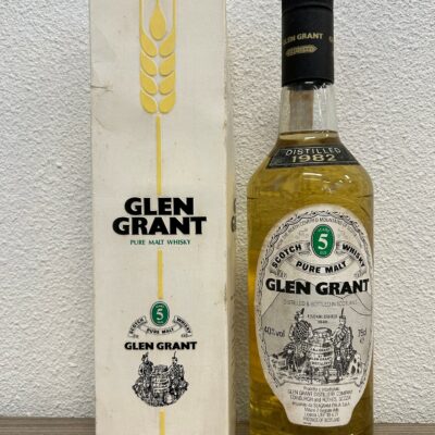 https://www.greedyspirits.nl/wp-content/uploads/2023/01/glen-grant-1982-400x400.jpg