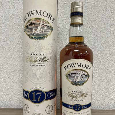 https://www.greedyspirits.nl/wp-content/uploads/2023/12/bowmore-17y-400x400.jpg