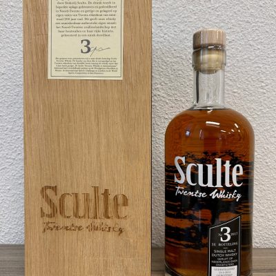 https://www.greedyspirits.nl/wp-content/uploads/2023/12/sculte-3-400x400.jpg