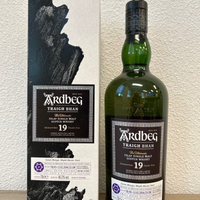 https://www.greedyspirits.nl/wp-content/uploads/2024/10/Ardbeg-Traigh-Bhan-19y-400x400.jpg